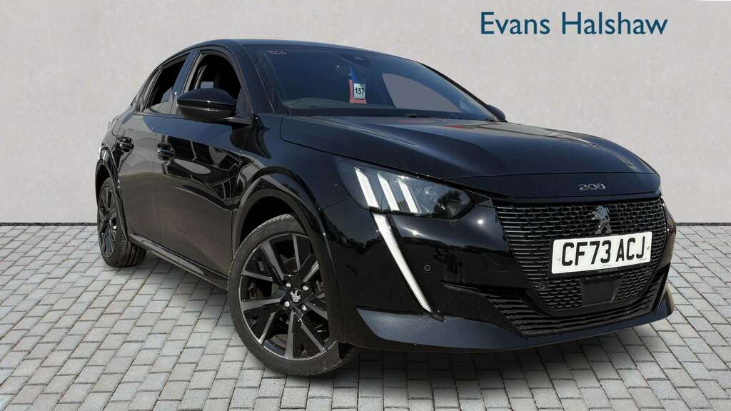 Peugeot 208 Hatchback Black #1