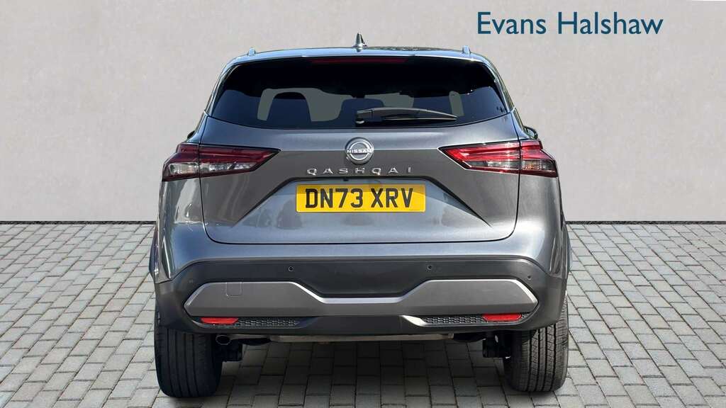 Nissan Qashqai 1.3 Dig-t Mh N-connecta 2024 Grey