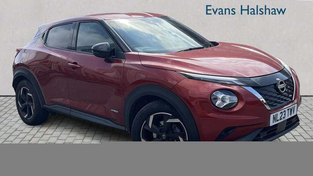 Nissan Juke 1.6 Hybrid N-connecta 2023 Red