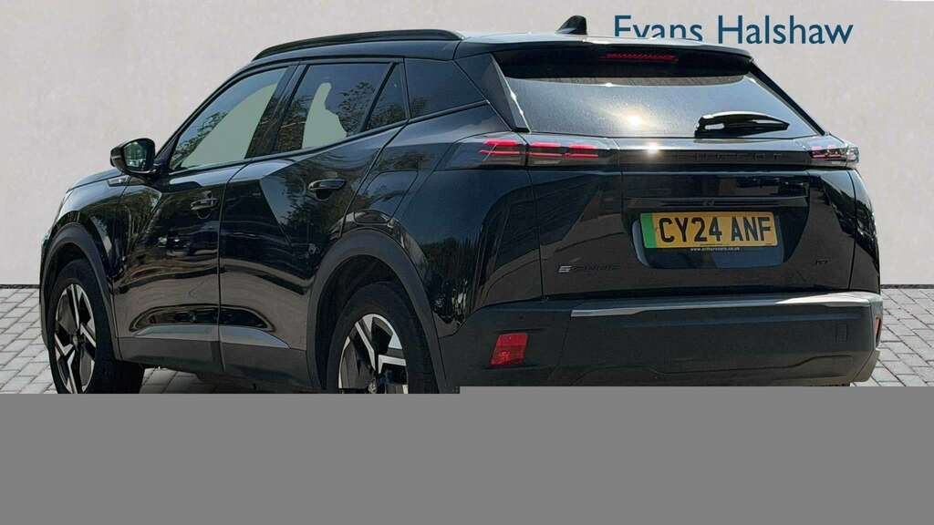 Peugeot e-2008 100Kw Gt 50Kwh 2024 Black #2