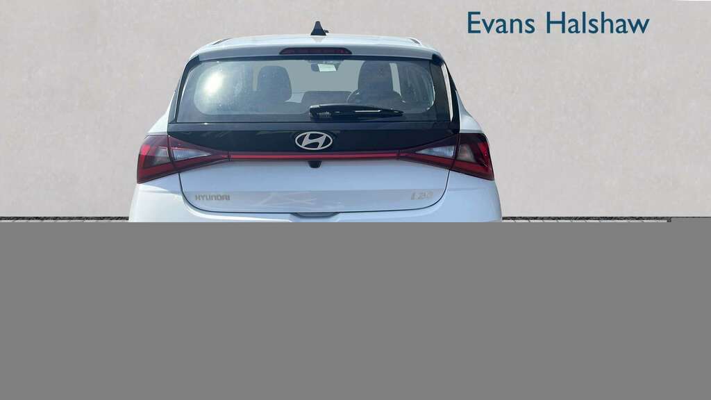 Hyundai I20 1.0T Gdi Advance Dct 2024 EF24TMZ White #3