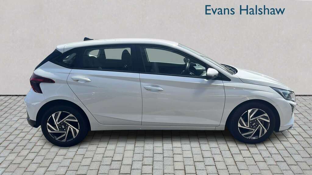 Hyundai I20 1.0T Gdi Advance Dct 2024 EF24TMZ White #4