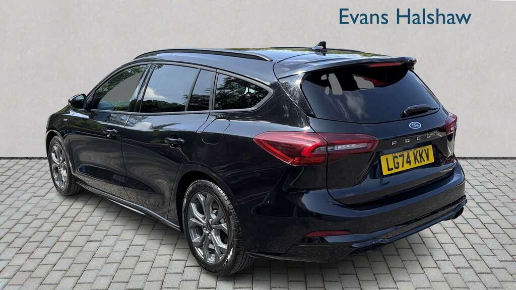 Ford Focus 1.0 Ecoboost Hybrid Mhev St-line 2024 Black