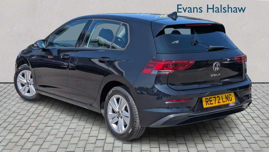 Volkswagen Golf 1.5 Tsi 150 Life 2022 RE72LNG Black #2