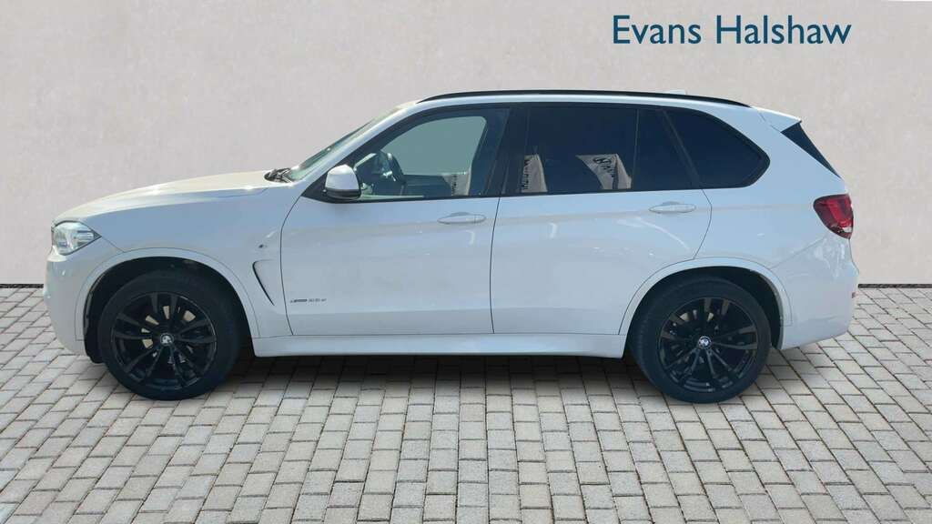 BMW X5 Xdrive30d M Sport 7 Seat 2018 White #3