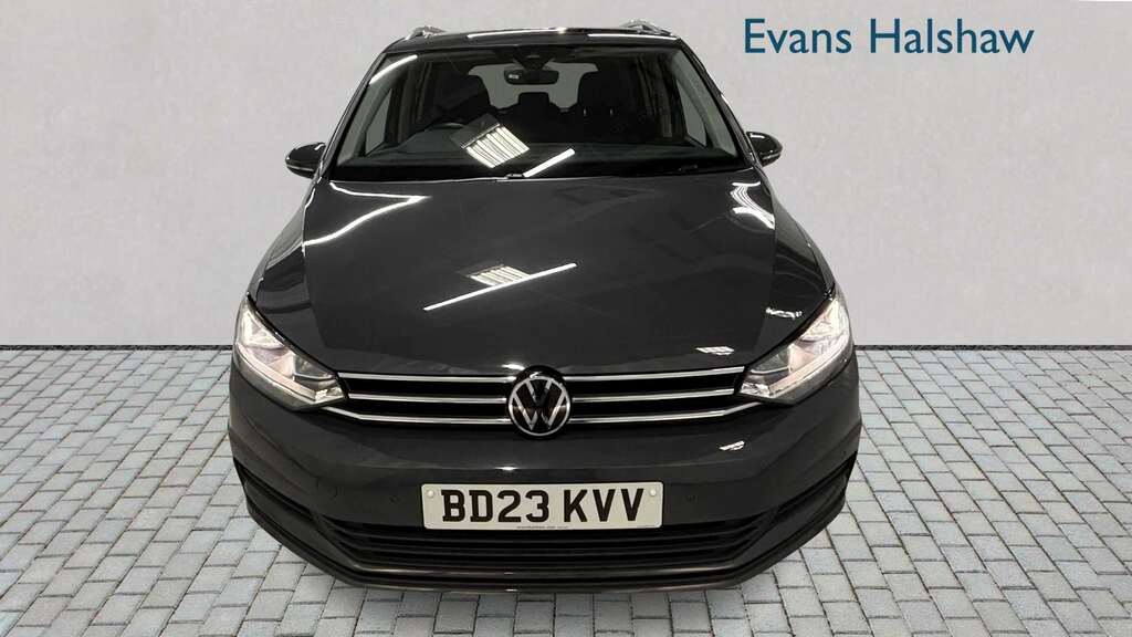 Volkswagen Touran 1.5 Tsi Evo Se Family Dsg 2023 Grey #3