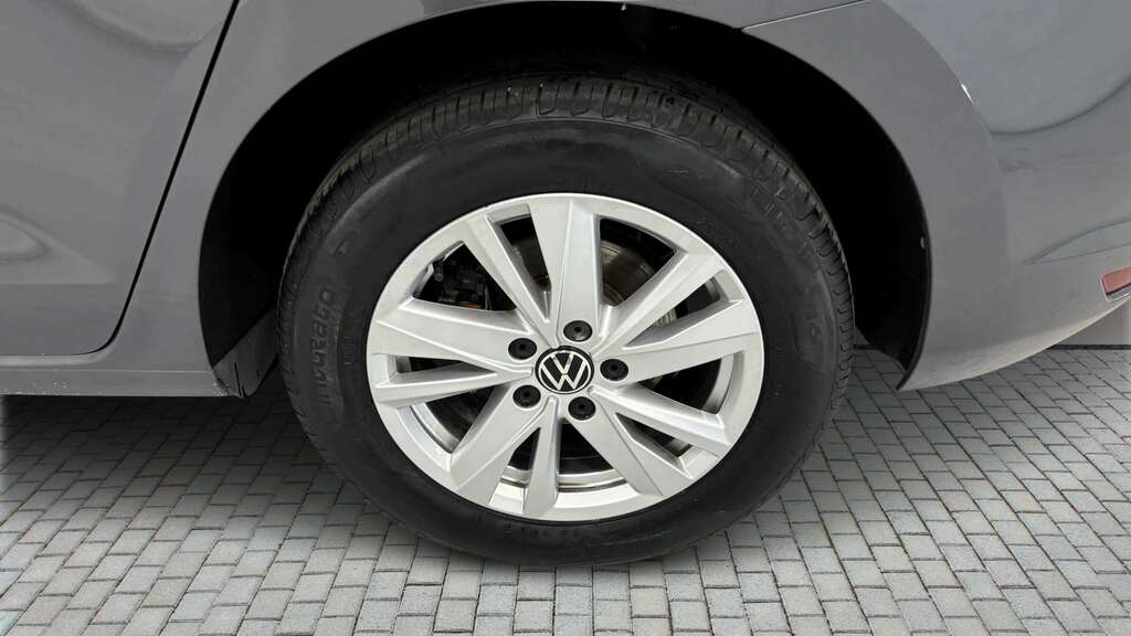 Volkswagen Touran 1.5 Tsi Evo Se Family Dsg 2023 Grey #6