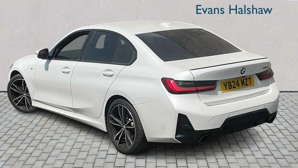 BMW 3 Series 320I M Sport Step 2024 White