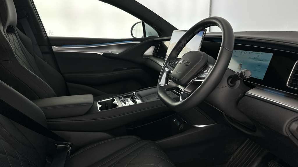 Byd Sealion 7 82.5Kwh Design Awd White #6