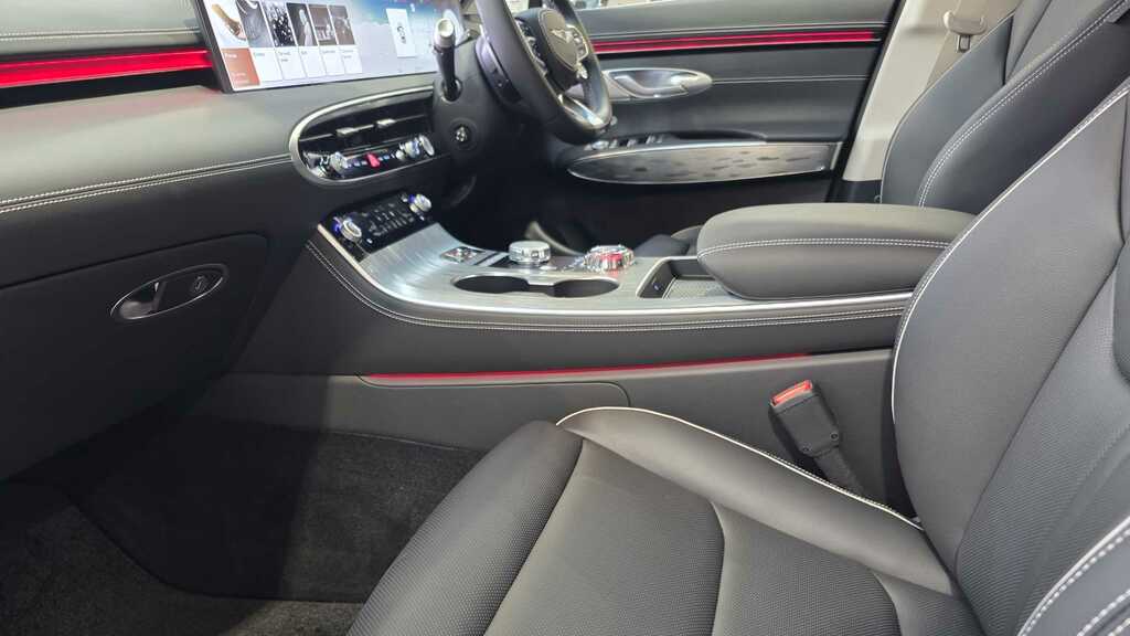Genesis GV70 2.5T Sport Innovation Pack Awd Green #21