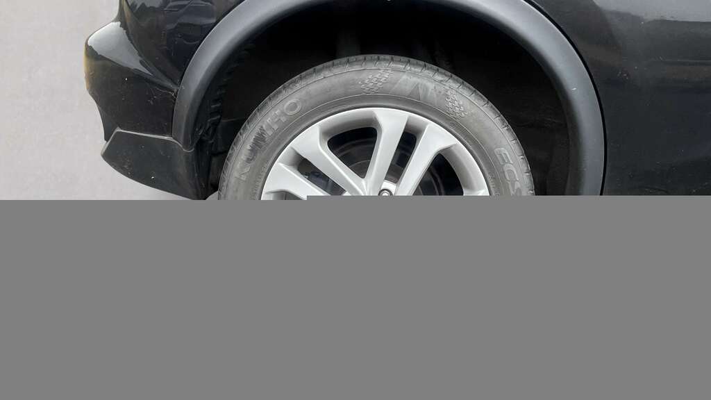 Nissan Juke 1.2 Dig-t Acenta Premium 2015 VFZ2890 Black #4