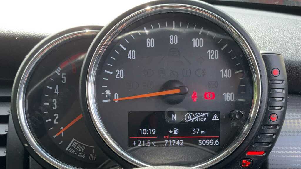 Mini Hatch 1.5 Cooper D 2016 DW16FFH Black #4