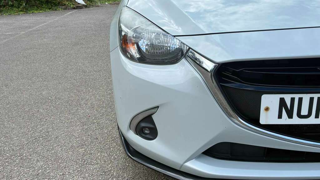 Mazda 2 1.5 Sport Black 2018 NU18LFT Silver #6