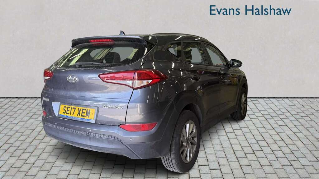 Hyundai Tucson 1.6 Gdi Blue Drive Se Nav 2Wd 2017 SE17XEM Grey #6