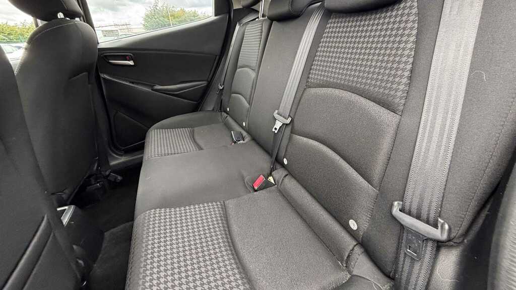 Mazda 2 1.5 Se-l Nav 2018 YJ68OBM Black #5