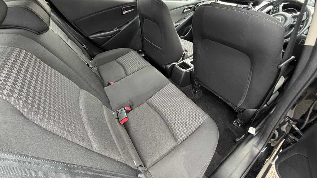 Mazda 2 1.5 Se-l Nav 2018 YJ68OBM Black #4