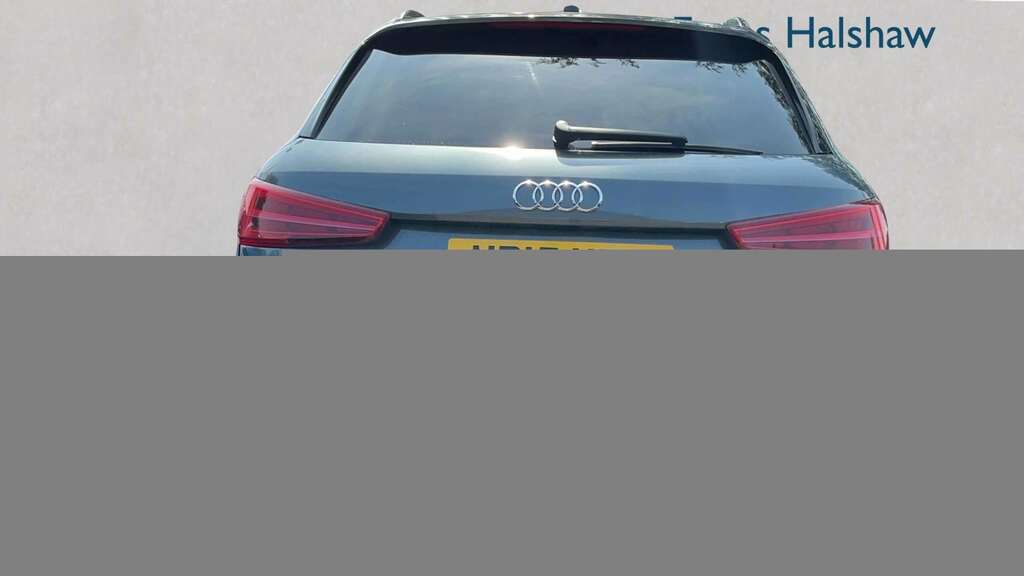 Audi Q3 1.4T Fsi S Line S Tronic 2015 YP15VZT Grey #2