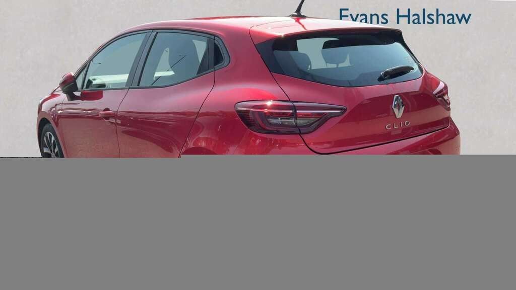 Renault Clio 1.0 Tce 100 Iconic White #2