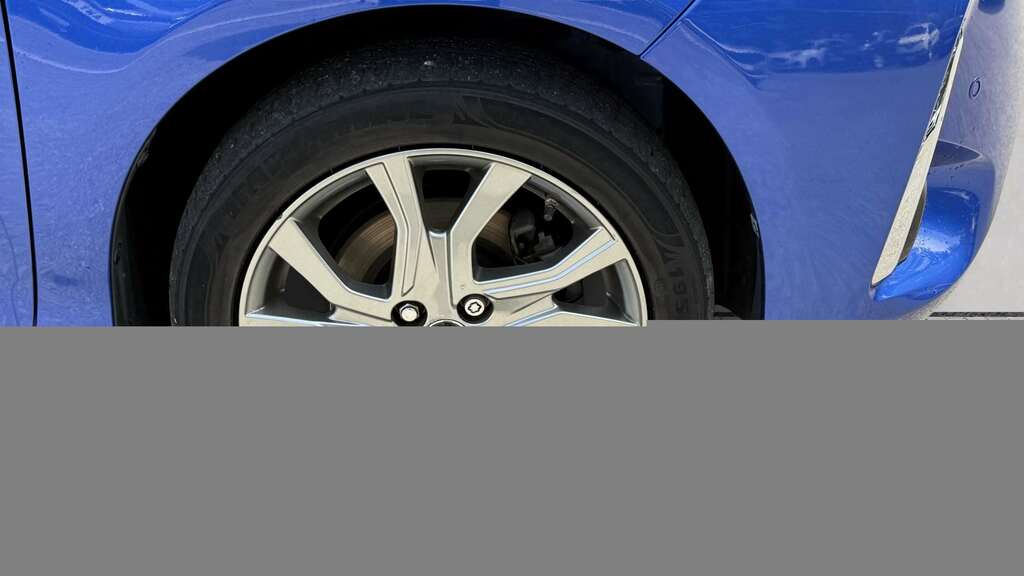 Toyota Yaris 1.5 Vvt-i Excel 2017 Blue #5