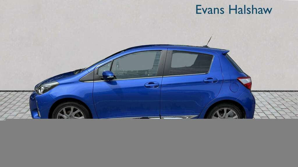 Toyota Yaris 1.5 Vvt-i Excel 2017 Blue #3