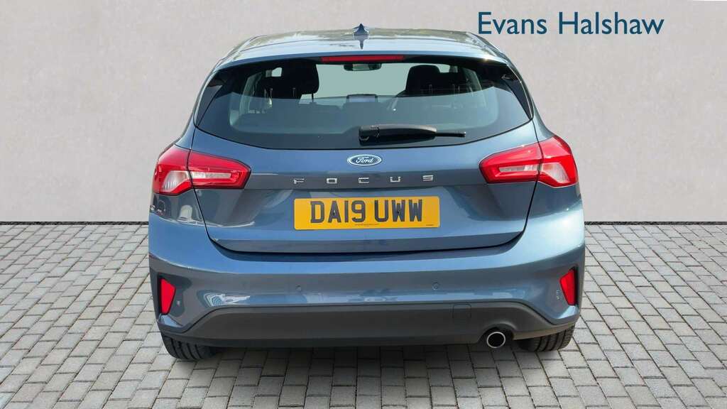 Ford Focus 1.5 Ecoboost 150 Titanium 2019 DA19UWW Blue #4