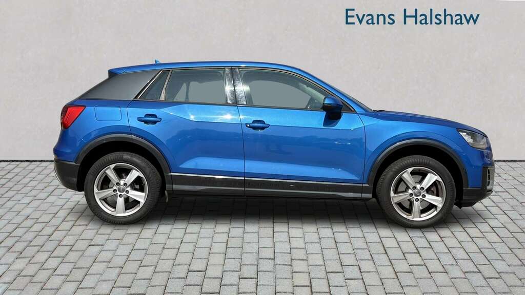 Audi Q2 1.4 Tfsi Sport 2017 FJ67YPY Blue #4