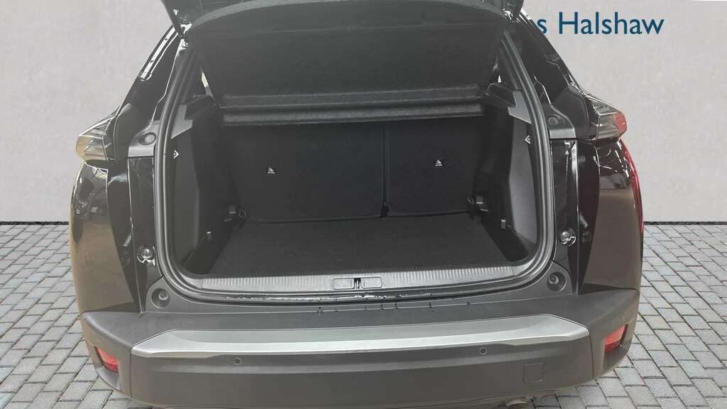 Peugeot 2008 1.2 Puretech Active 2023 GV73FFU Black #5
