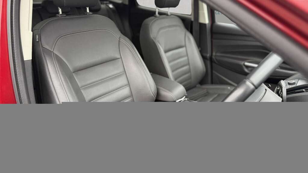 Ford Kuga 2.0 Tdci Titanium X 2Wd 2018 ML68PFE Red #5