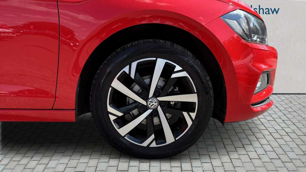 Volkswagen Polo Hatchback Black #6
