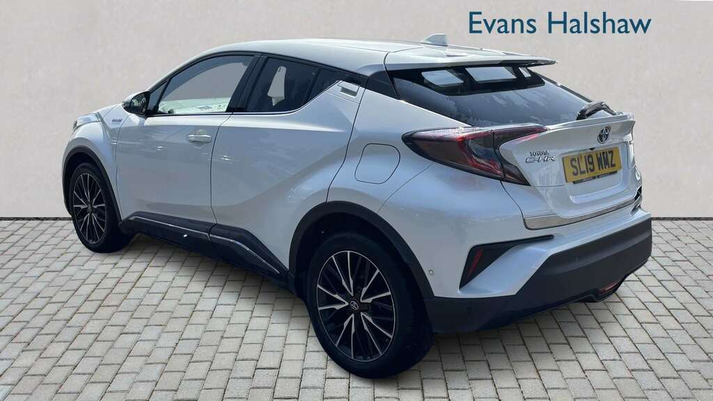 Toyota C-Hr 1.8 Hybrid Excel Cvt Leather 2019 White