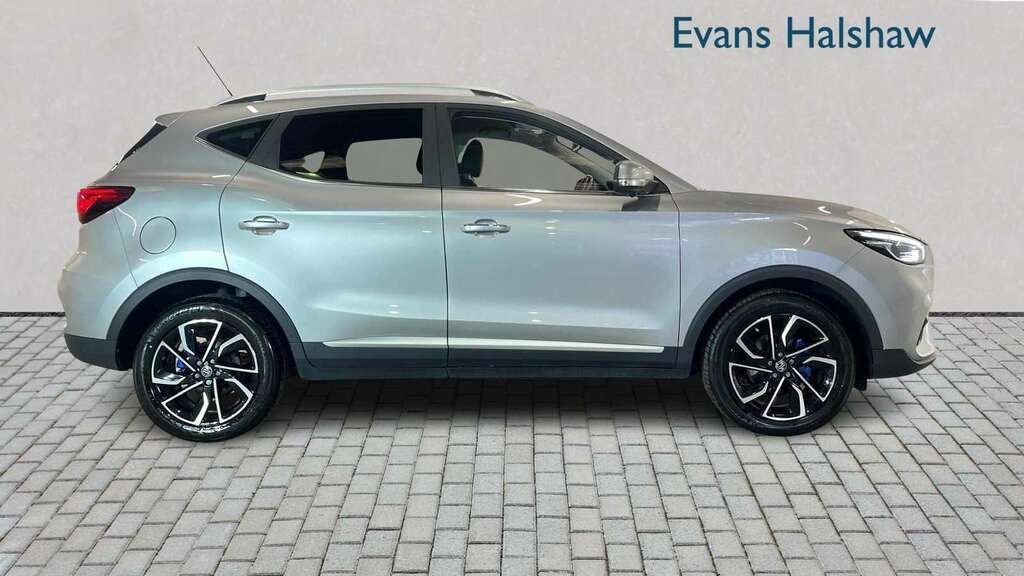 MG ZS 1.5 Vti-tech Exclusive 2023 Silver #3