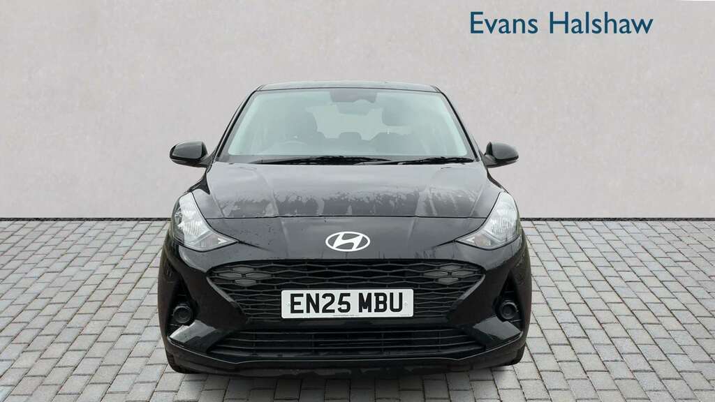 Hyundai I10 1.0 63 Advance Nav 2025 EN25MBU Black #3