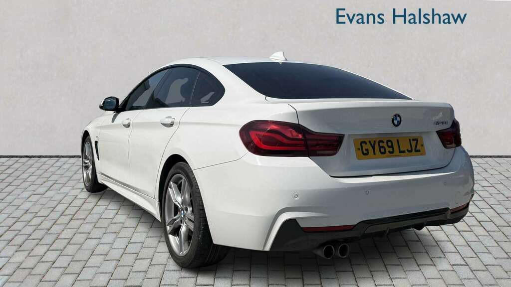 BMW 4 Series 420I M Sport Professional Media 2019 White