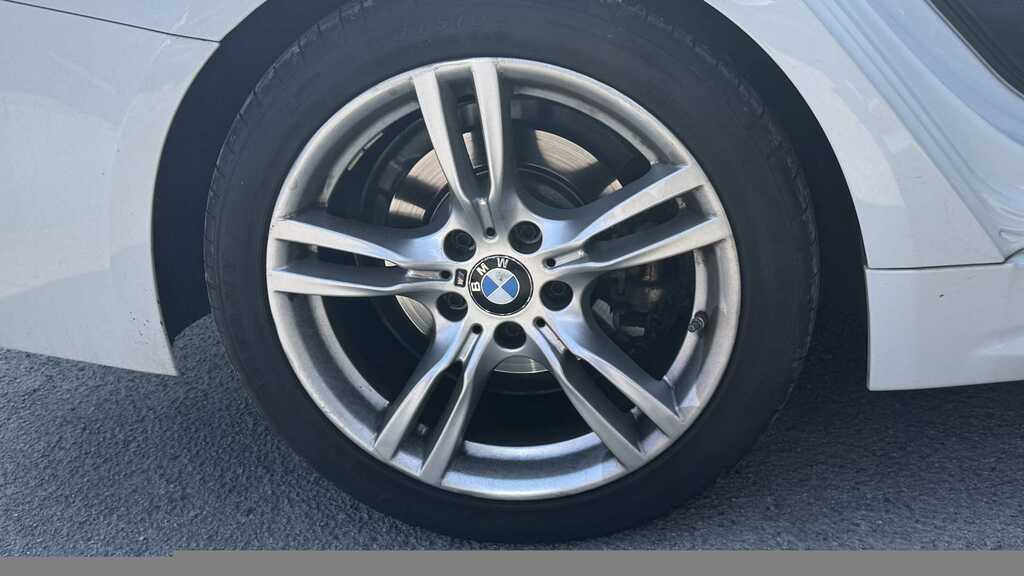 BMW 4 Series 420I M Sport Professional Media 2019 White #4