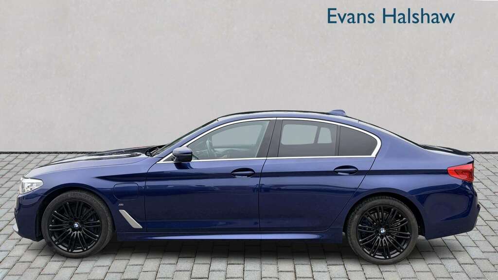 BMW 5 Series 2.0 520D M Black #6