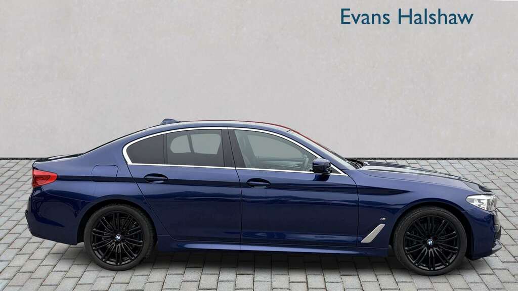 BMW 5 Series 2.0 520D M Black #4
