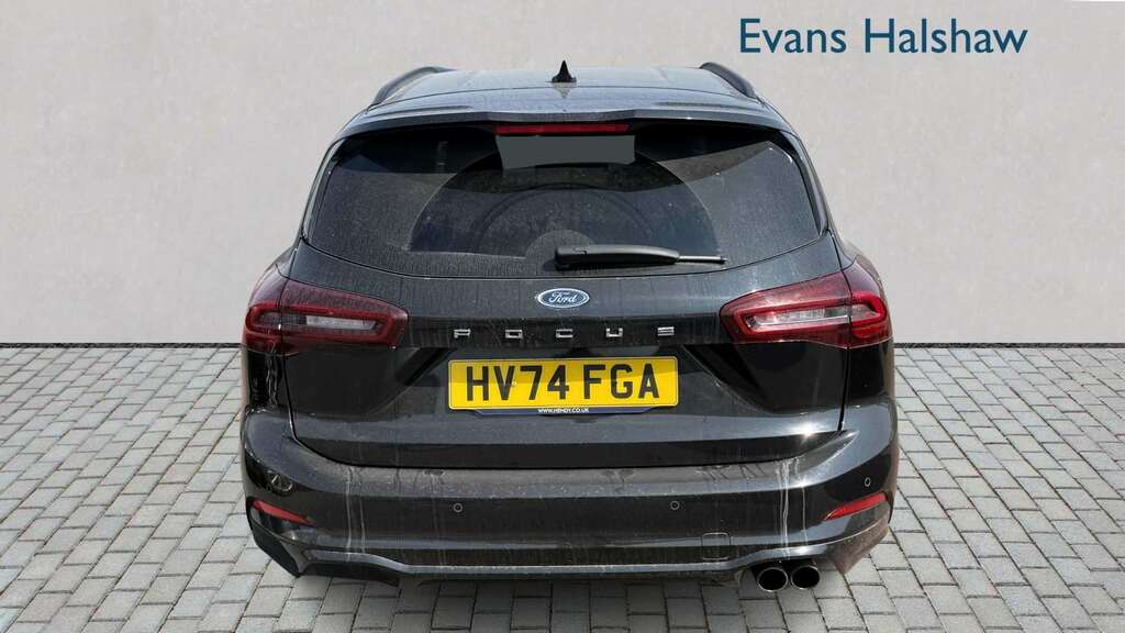 Ford Focus 1.0 Ecoboost Hybrid Mhev St-line 2024 HV74FGA Black #2