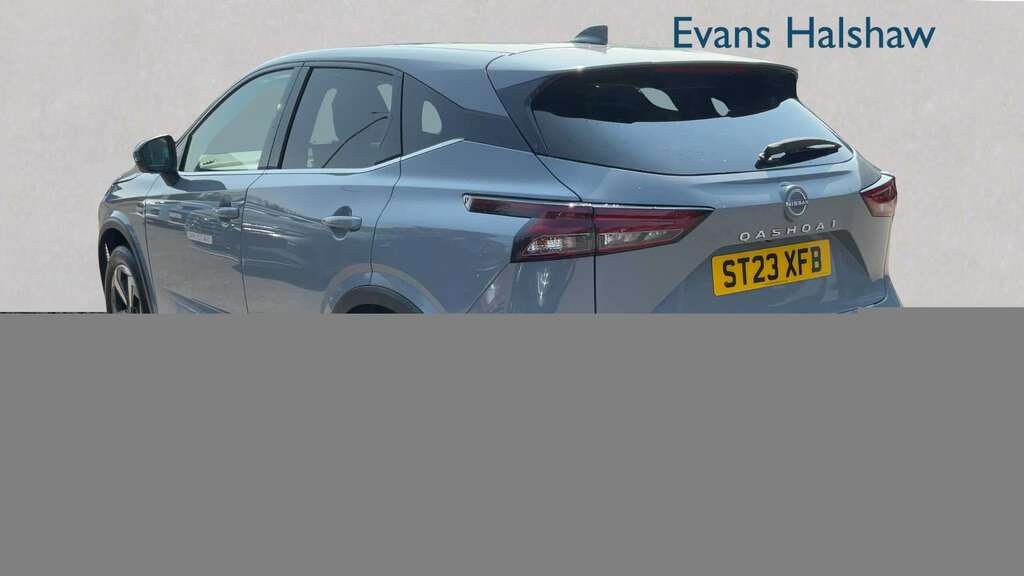 Nissan Qashqai 1.3 Dig-t Mh N-connecta 2023 Grey
