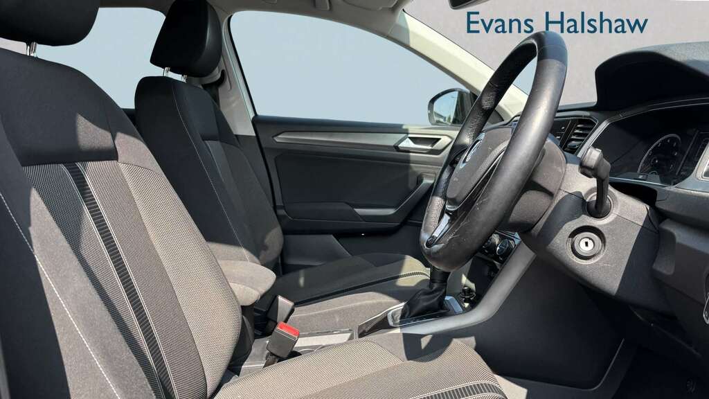 Volkswagen T-Roc 1.5 Tsi Evo Design Dsg 2020 White #2