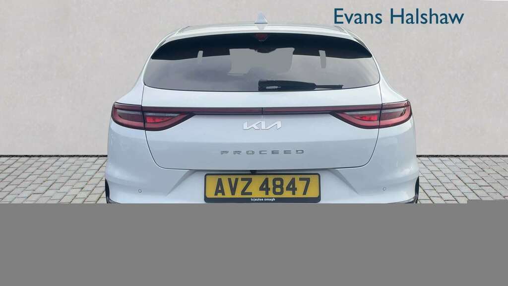 Kia Proceed 1.5T Gdi Isg Gt-line 2023 White #2