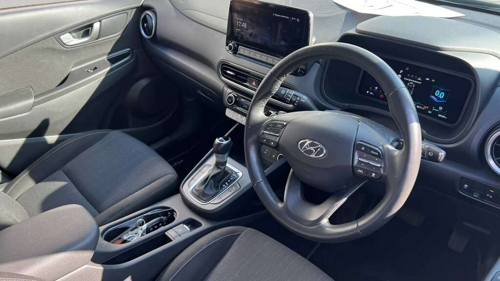 Hyundai Kona 1.6 Gdi Hybrid Premium Dct 2022 SL72DBU Grey #6