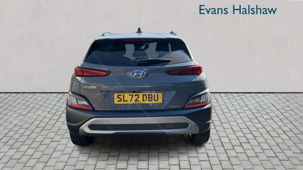 Hyundai Kona 1.6 Gdi Hybrid Premium Dct 2022 SL72DBU Grey #3