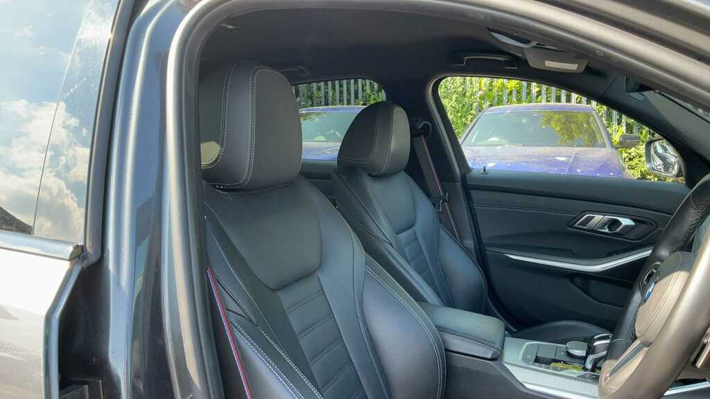 BMW 3 Series 320I M Sport Step 2019 YE19LTB Grey #5