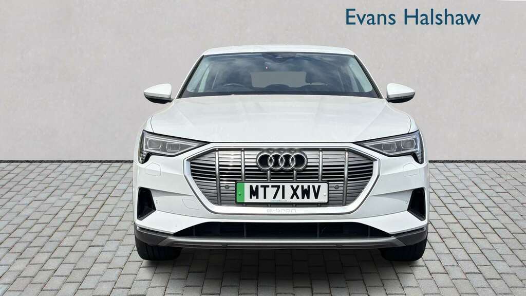 Audi E-tron 230Kw 50 Quattro 71Kwh Technik 2021 White #3