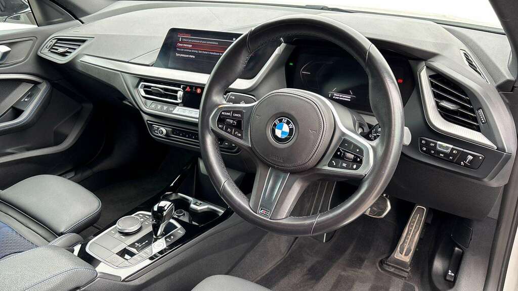 BMW 2 Series 218I M Sport 2022 White #4