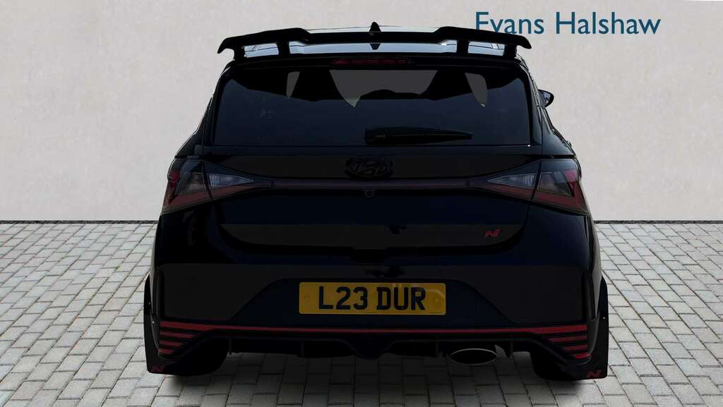 Hyundai I20 White #4