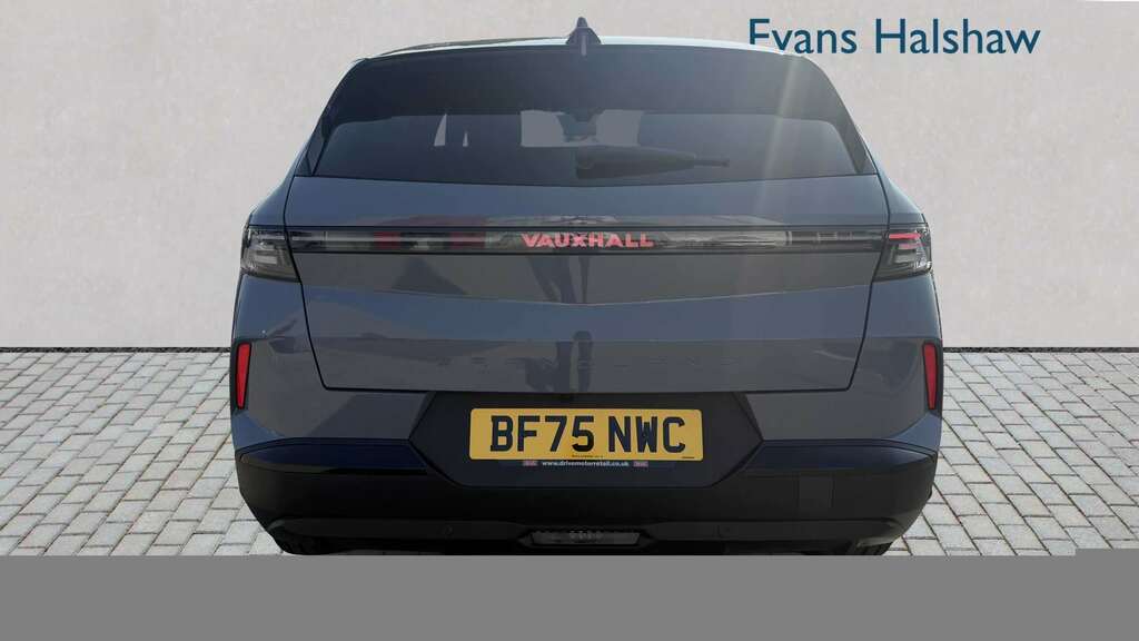 Vauxhall Grandland 1.2 Hybrid 136 Ultimate E-dct6 Pan Roof 20 BF75NWC Grey #3