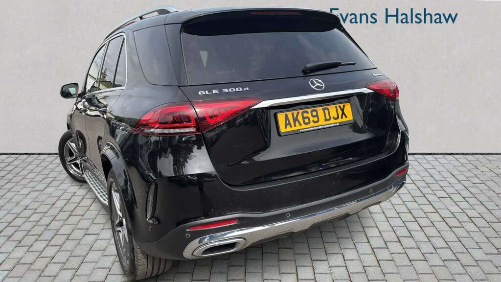 Mercedes-Benz GLE Class 300D 4Matic Amg Line 9G-tronic 2019 Black
