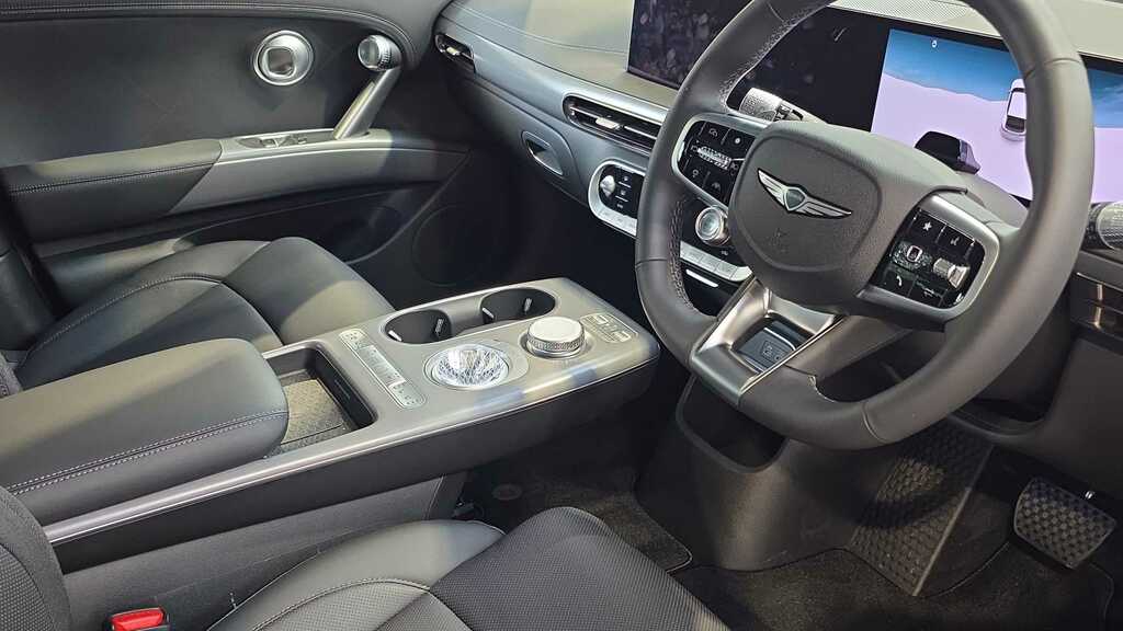 Genesis GV60 168Kw Pure 84Kwh 2026 Grey #6