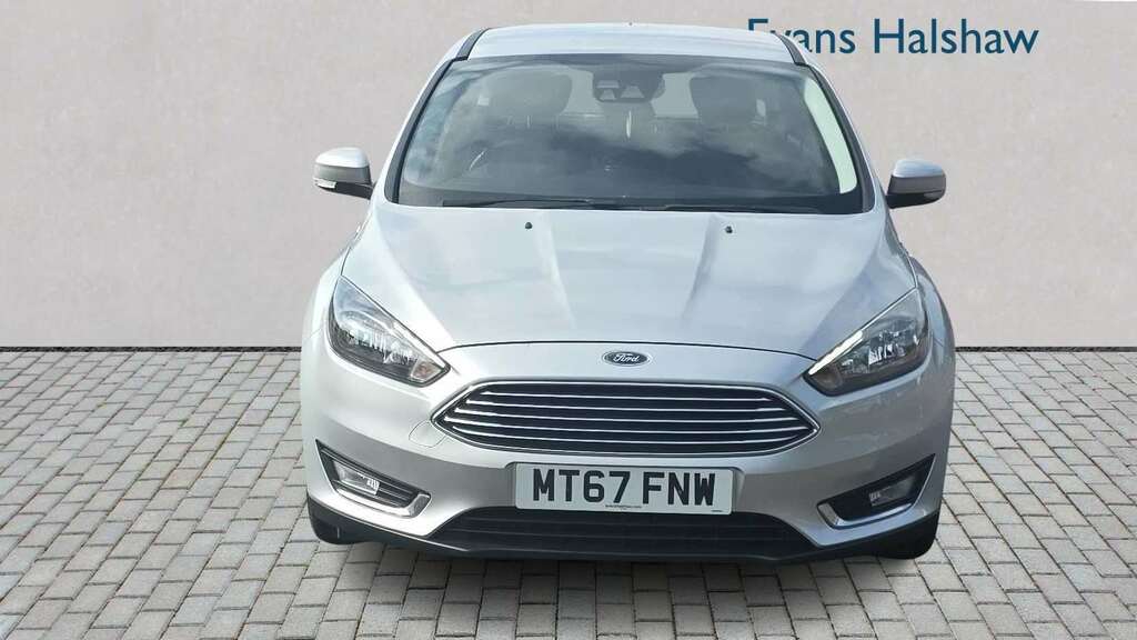 Ford Focus Ford Focus 1.5 St-line Tdci Hatchback Blue #4